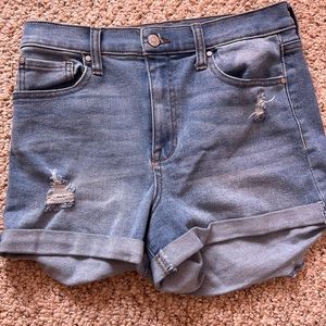 Celebrity Pink Iconic Cut Denim Shorts